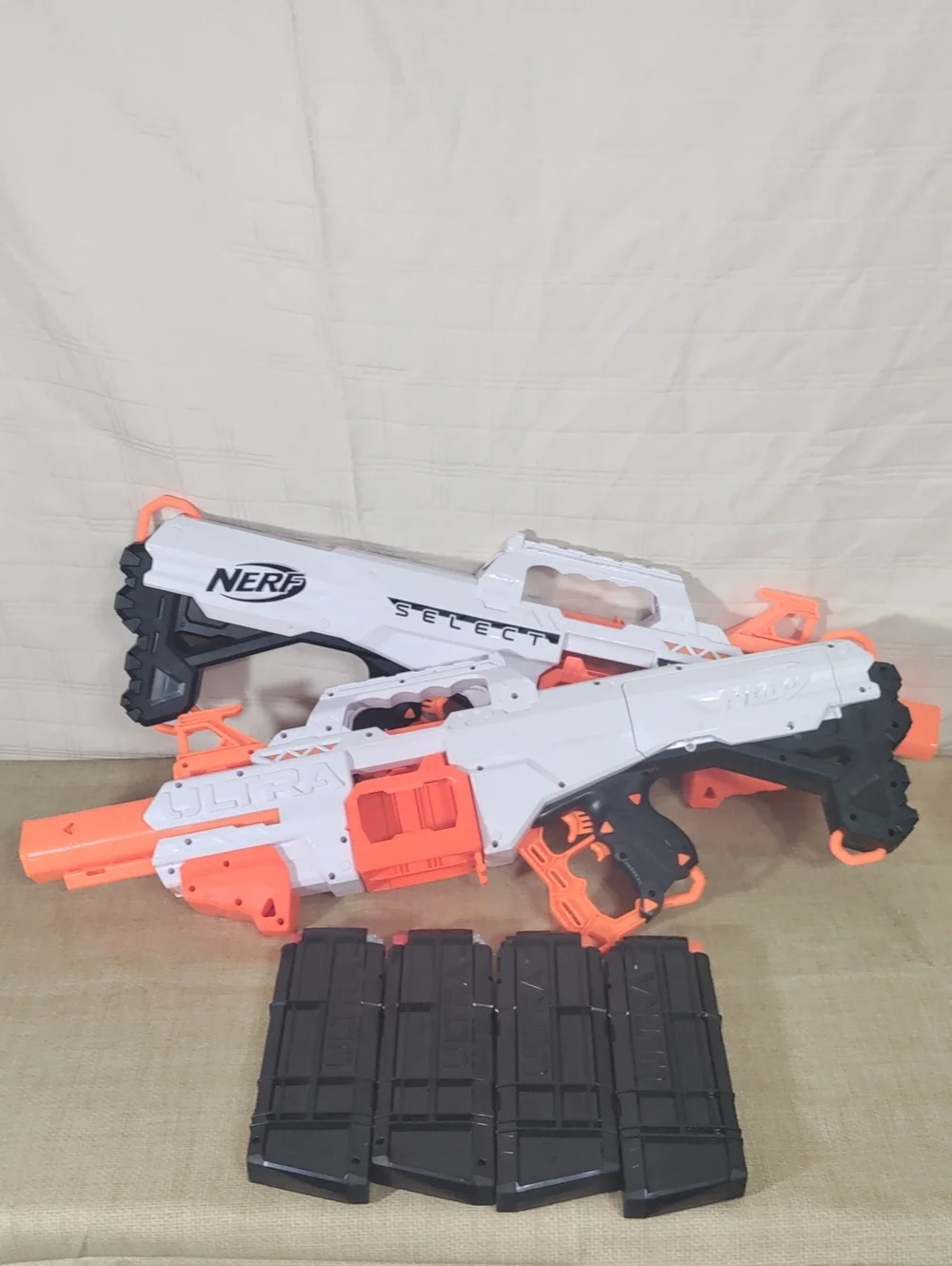 Nerf Ultra Select Fully Motorized Blaster F0958 Lot of 2 + 24 Darts (Tested)